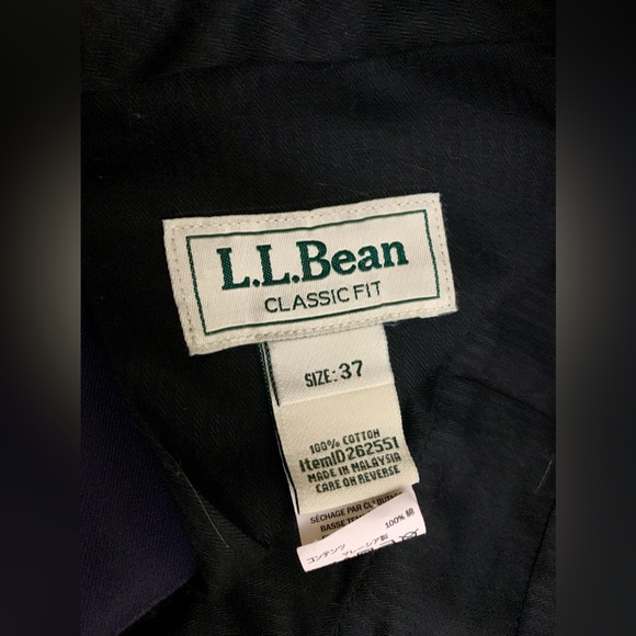 Men's 37 x 30 L. L. Bean 100% Cotton Classic Fit Flat Front Navy Chino Pants - Picture 12 of 13